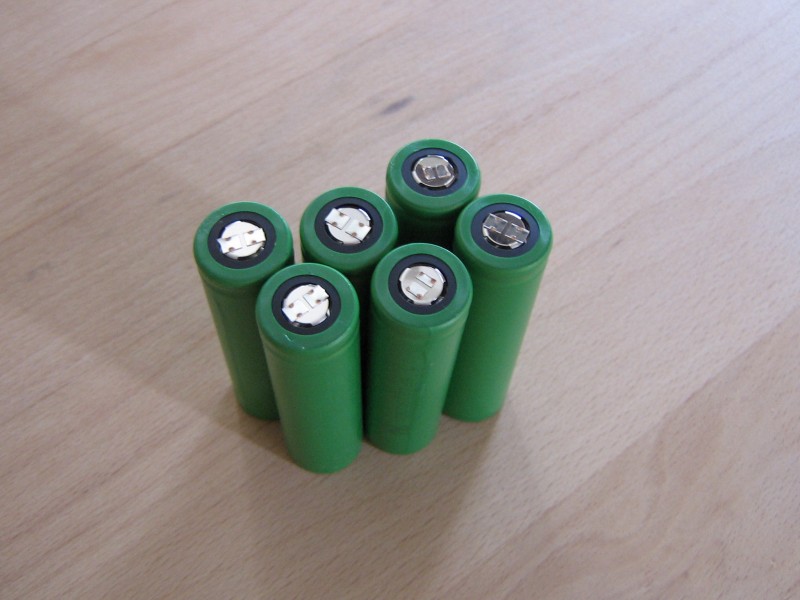 Li-Ion_Battery_AS09A41_2.jpg