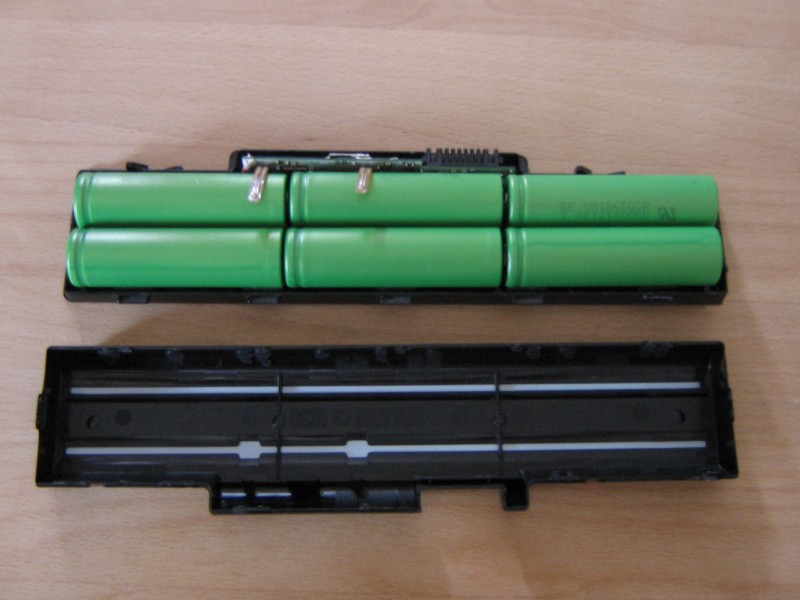 Li-Ion_Battery_AS09A41_18.jpg