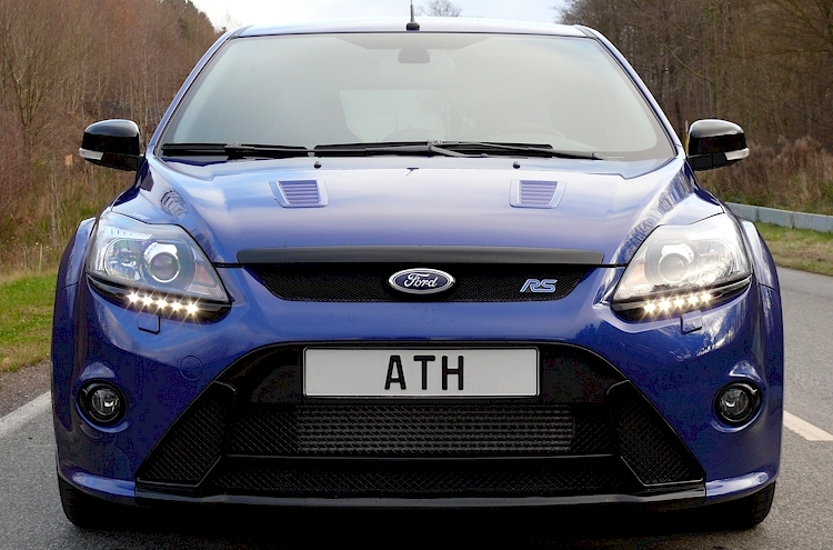 1286476897_917_FT41591_led_tagfahrlicht_ford_focus_rs_12204_1_z1[1].jpg