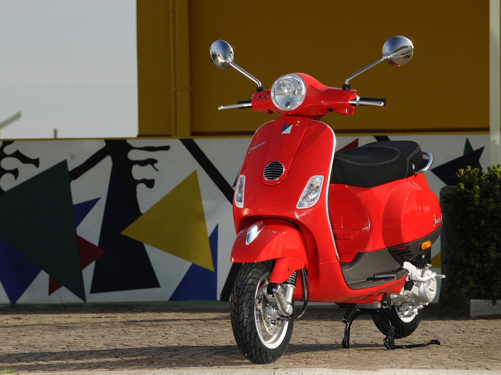 vespa_LX_50_4T_scooter_wallpapers_07[1].jpg