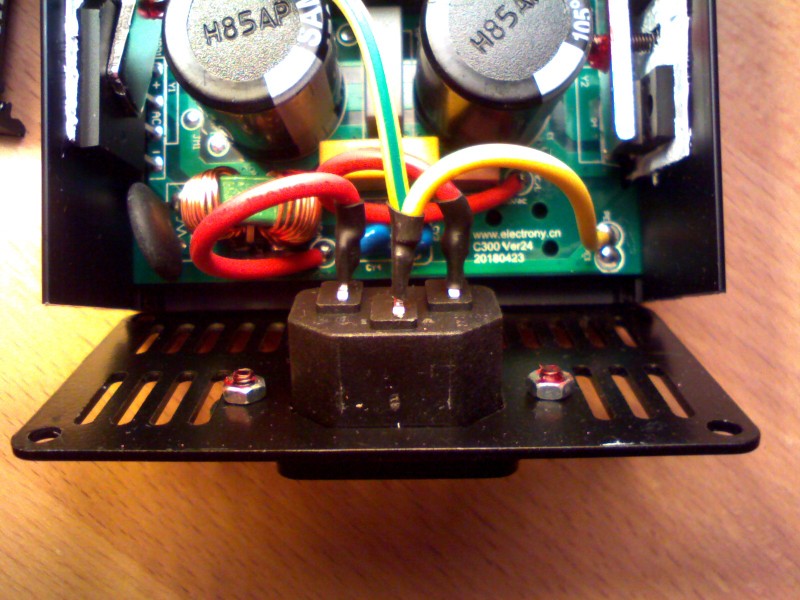 batterioplader_c300_18.jpg