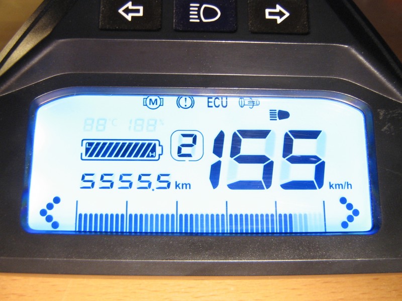 vga_vax_speedometer_23.jpg